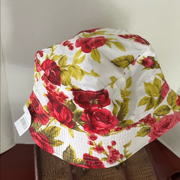 NWT Retro Floral Printed Bucket Hat Women’s - Picture 6 of 8